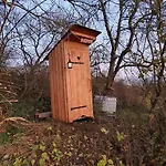 Glamping Vejtraska بيت للعطل *